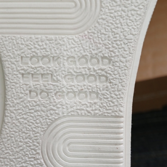 Dr. Scholl's Navy Sandals - Picture 8 of 10